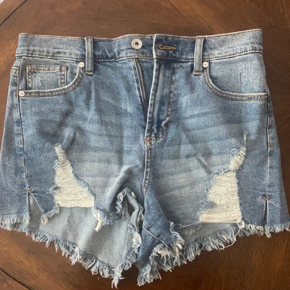 Kendall & Kylie denim shorts